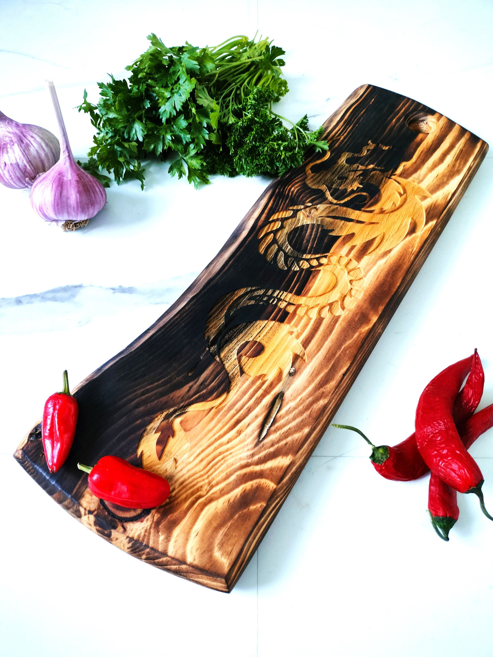 Доска разделочная из массива кедра с гравировкой