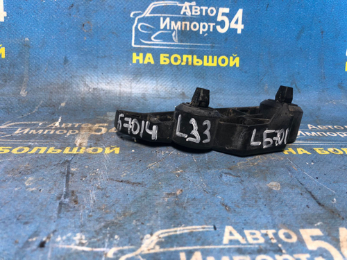 Крепление бампера переднее левое NISSAN TEANA 2014-2020