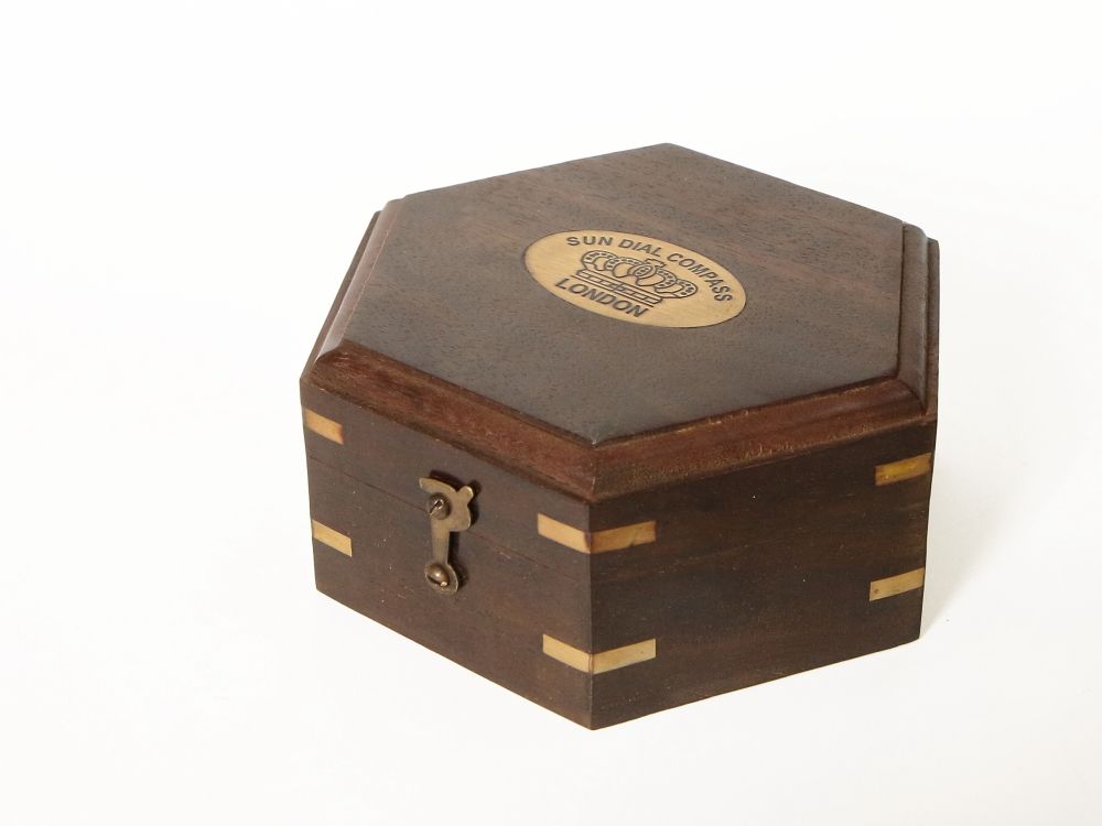 Nautical Морской компас в деревянном футляре