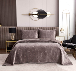 Покрывало 240х260 и 2 наволочки 50х70 Sofi De MarkO Ноэль мокко