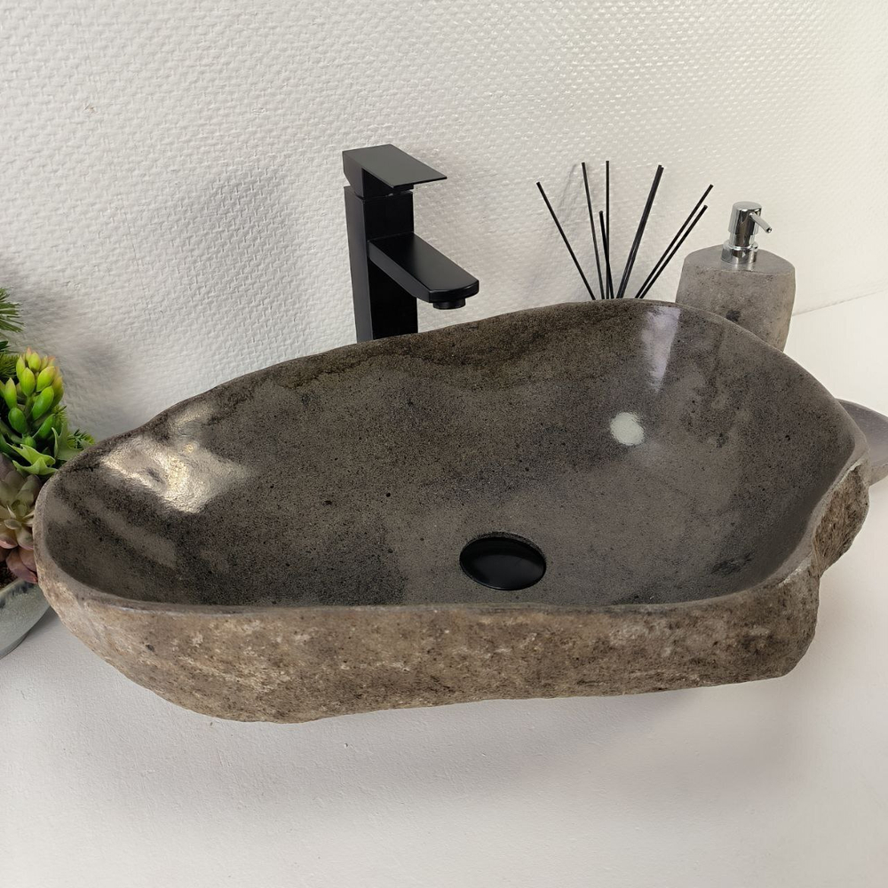 Раковина из речного камня RS-65134 57*39*15 0862