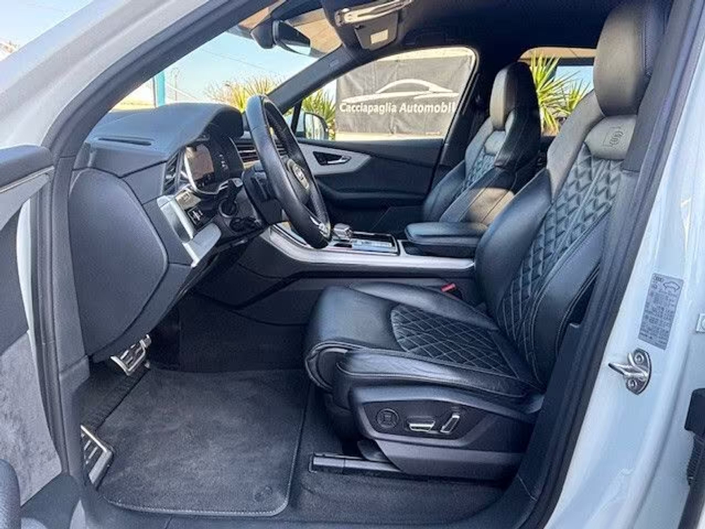 Audi Q7 (Стоимость в ЕС)*