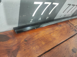 Молдинг стекла переднего правого CLS (C257) 17-нв Б/У Оригинал A2577251000