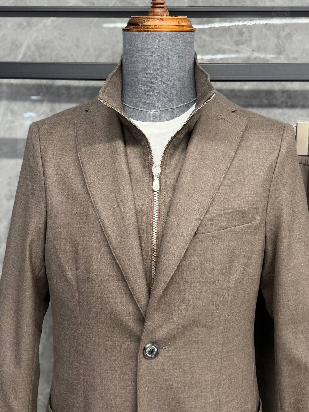 Костюм Brunello Cucinelli