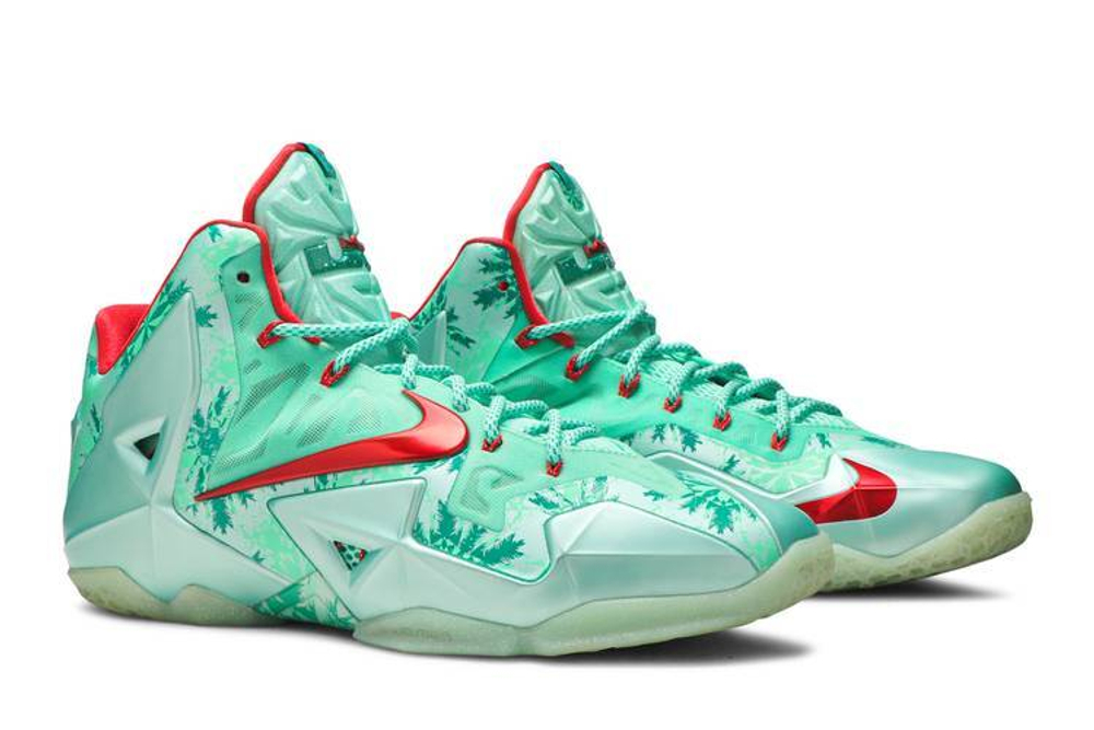 Кроссовки Nike Lebron 11 Christmas