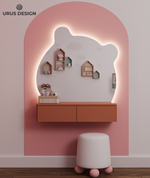 Зеркало с подвесной консолью для детской комнаты. LED подсветка.