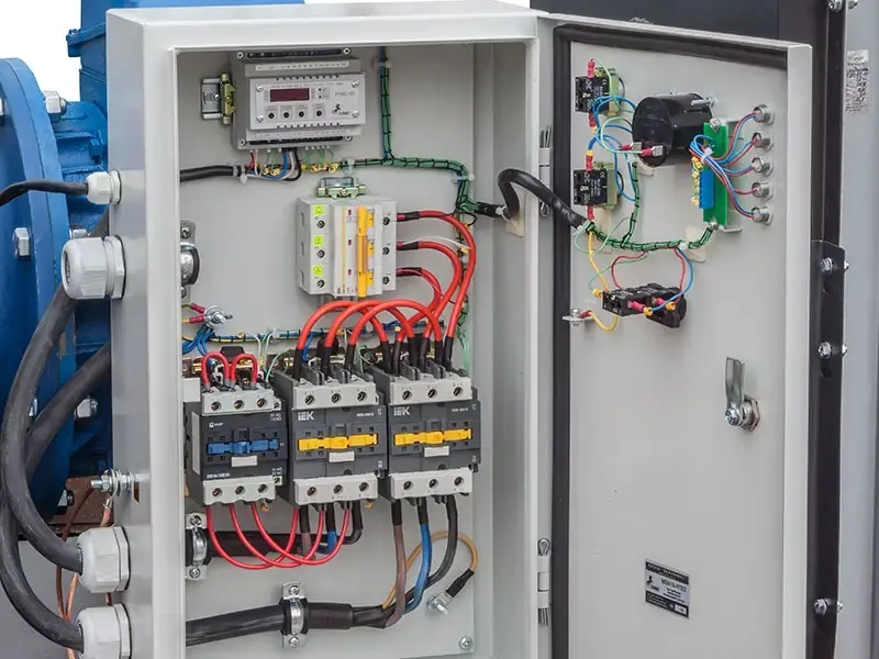 Винтовой компрессор ЗИФ-СВЭ-4,4/1,0 без кожуха цеховой -40°... +40°С