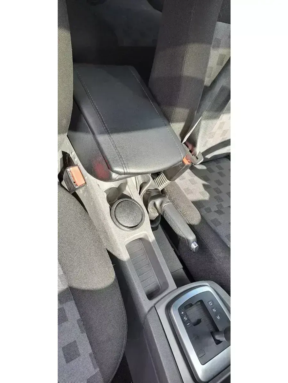 Подлокотник Форд Фокус 2 (2008-2011)