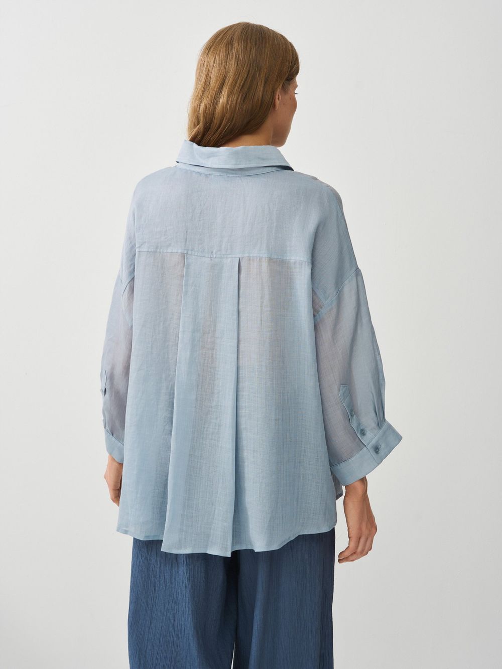 Рубашка из крапивы "Голубая" женская