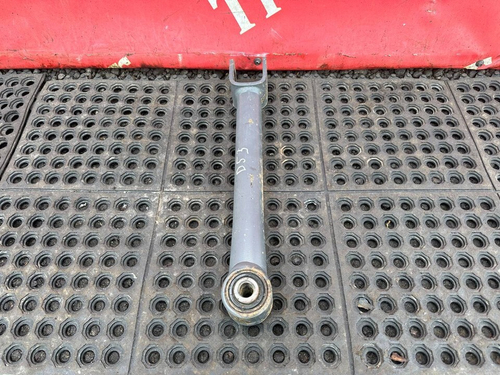 Стойка заднего стабилизатора