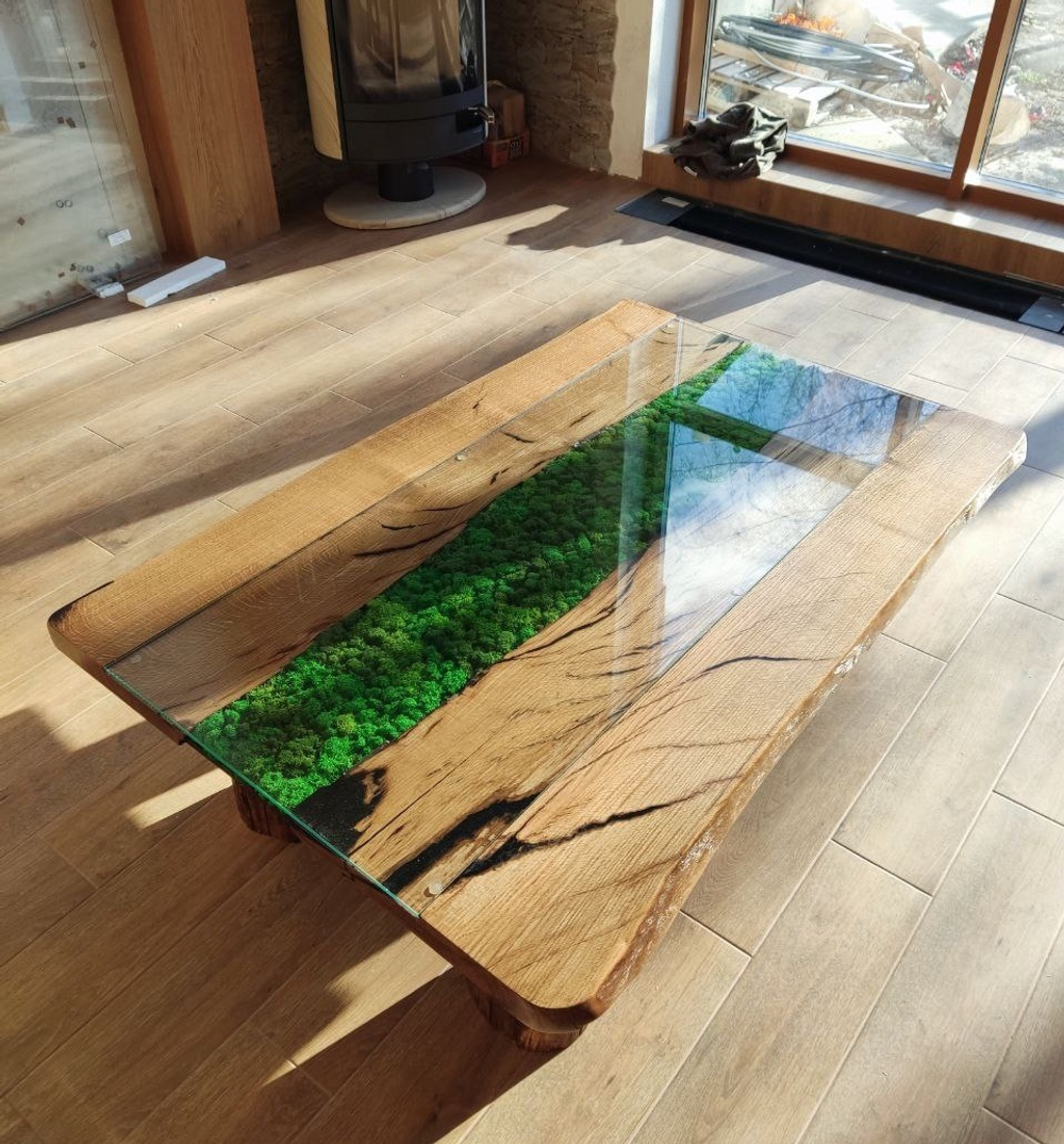 Журнальный стол из амбарного дуба