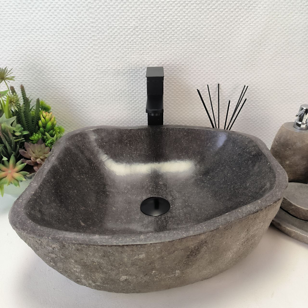 Раковина из речного камня RS-63393 (48*43*15) 0123