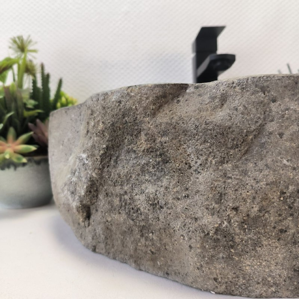 Раковина из речного камня RS-63467 (49*36*15) 0122