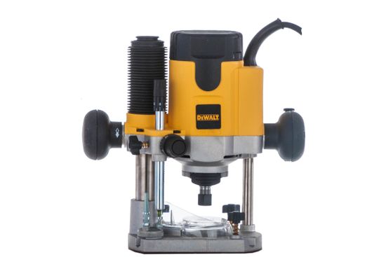 Фрезер "DeWALT" DW 621
