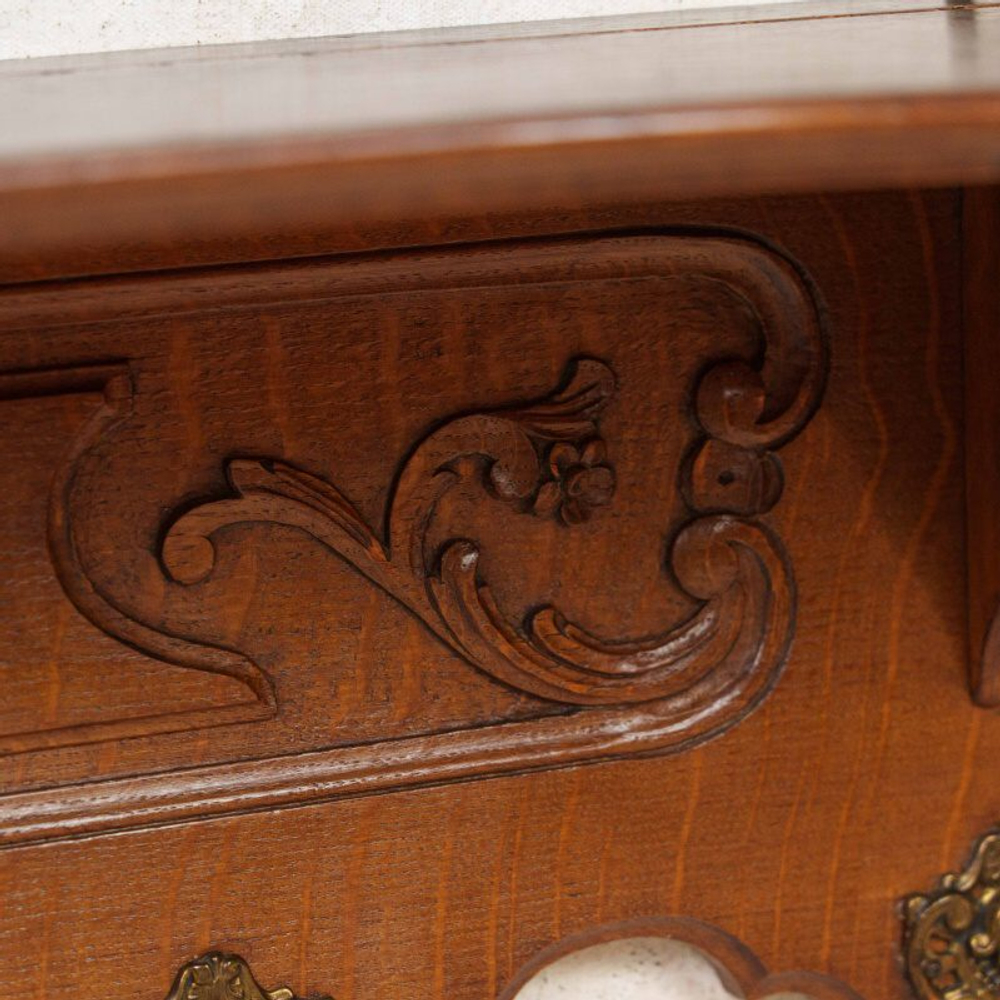 Настенная вешалка  в Неоклассическом стиле