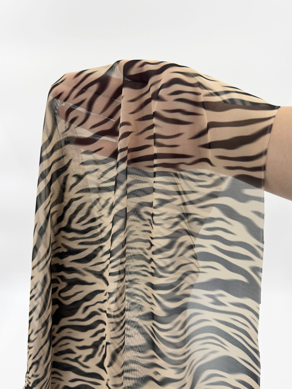 Сетка эластичная с тигровым принтом отрезом 70х50 см (Турция)