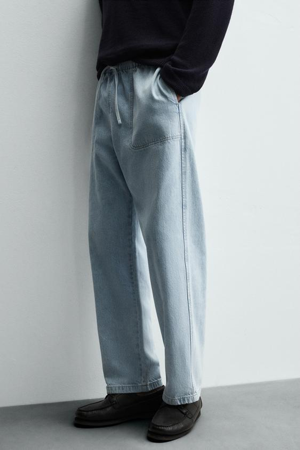 ZARA ЛЕГКИЕ ДЖИНСЫ-ДЖОГГЕРЫ, ВЫЦВЕТШИЙ СИНИЙ