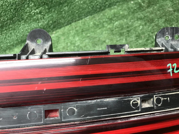 Фонарь правый внутренний Genesis GV70 (2020-н.в.)