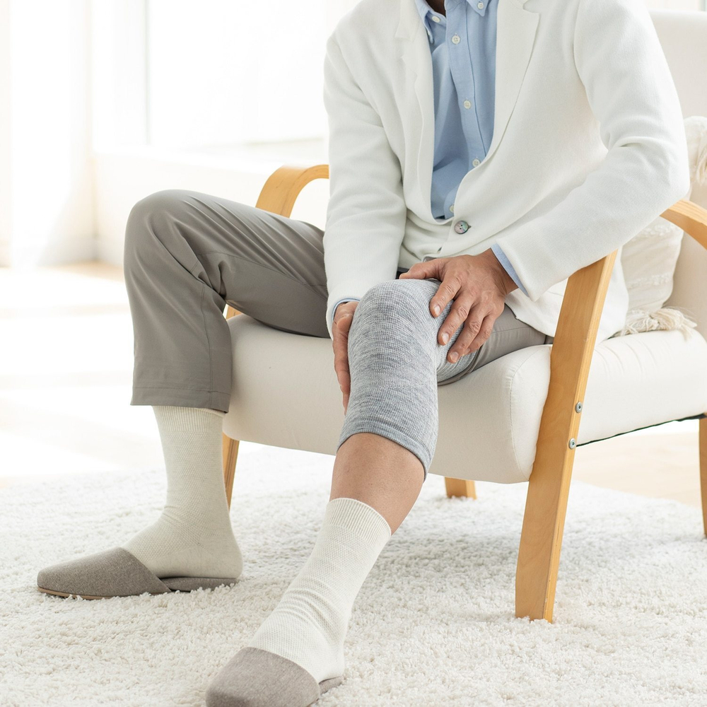 Cуппорт для колена PHITEN METAX легкой степени фиксации, утепленный