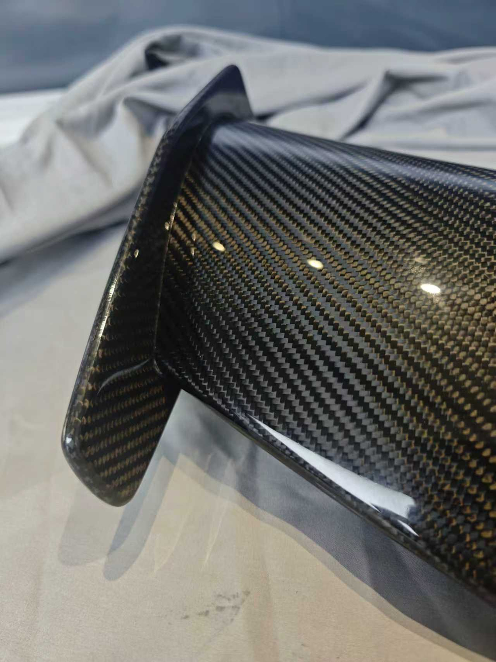 Карбоновый спойлер для Audi R8 (4S) 2019-2024+ Ауди антикрыло аэродинамический тюнинг