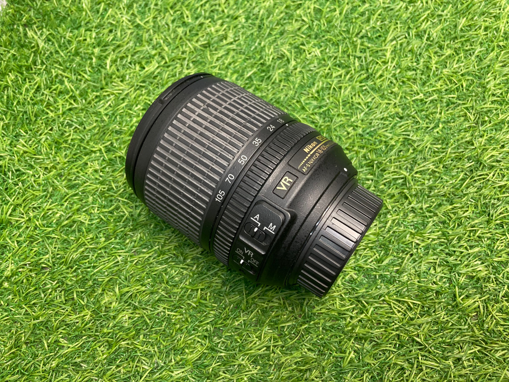 Nikon 18-105mm 3.5-5.6G AF-S ED DX VR Nikkor