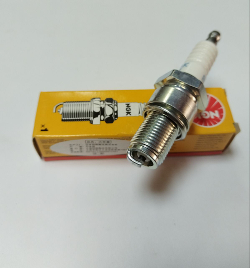 Свеча зажигания NGK BR9ES