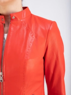 Кожаная куртка демисезонная на молнии