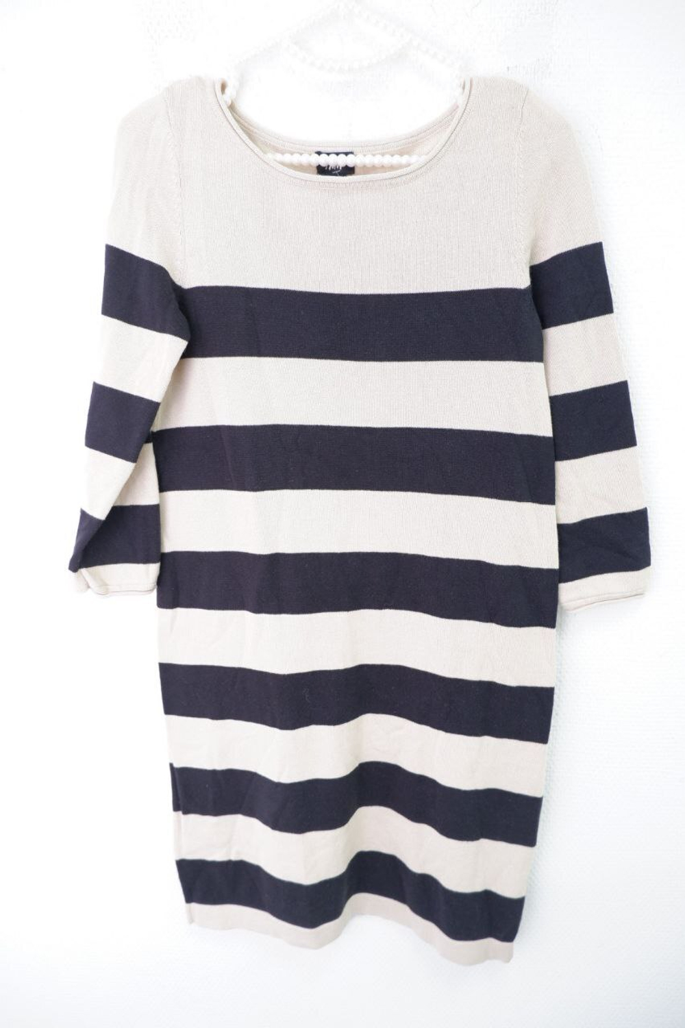 Платье H&M в полоску 42 размер