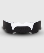 Капа боксерская Venum Predator Black/White