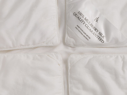 Одеяло шелковое всесезонное 150х200 Luxe Dream Grace Silk