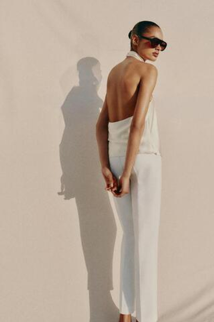 ZARA АТЛАСНЫЙ ТОП С ГОРЛОВИНОЙ ХАЛТЕР, ЭКРЮ