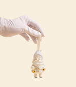 Елочная игрушка — Девочка | Reveri