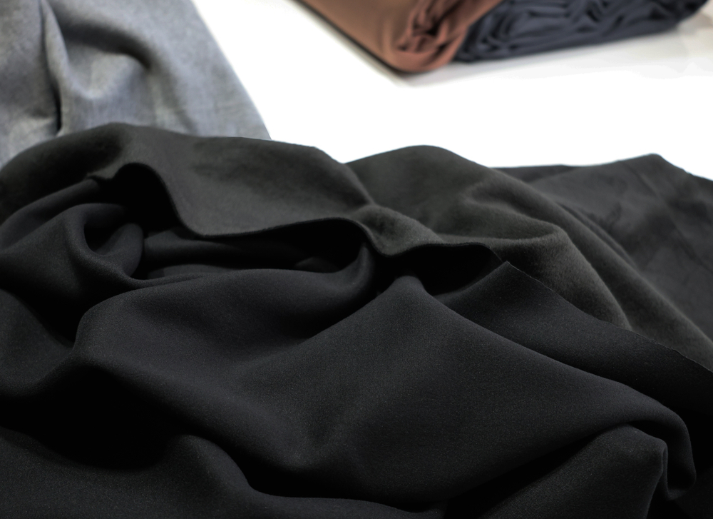 ЧЕРНЫЙ - Найк спорт НА МЕХУ (КРВ611 Олеся)