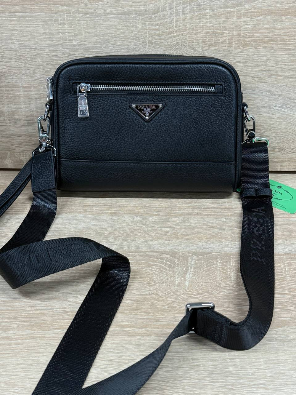 Сумка-мессенджер Prada