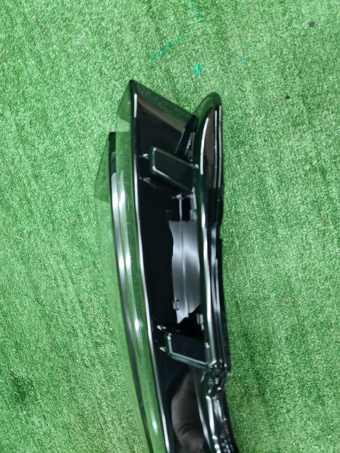 Стекло фары правое VW Tiguan 2 (2016-2020)