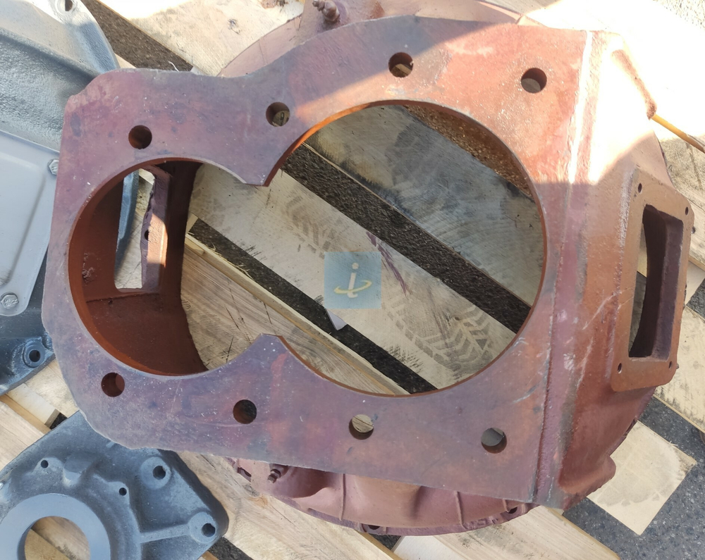 Картер сцепления 238-1601010