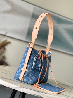 Louis Vuitton CarryAll PM