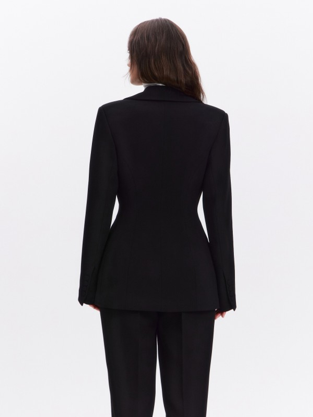 Жакет с отложным воротником