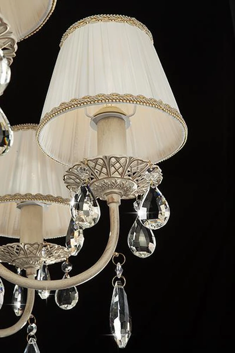 Подвесная люстра Eurosvet AMELIA 3637/7 4690389058851