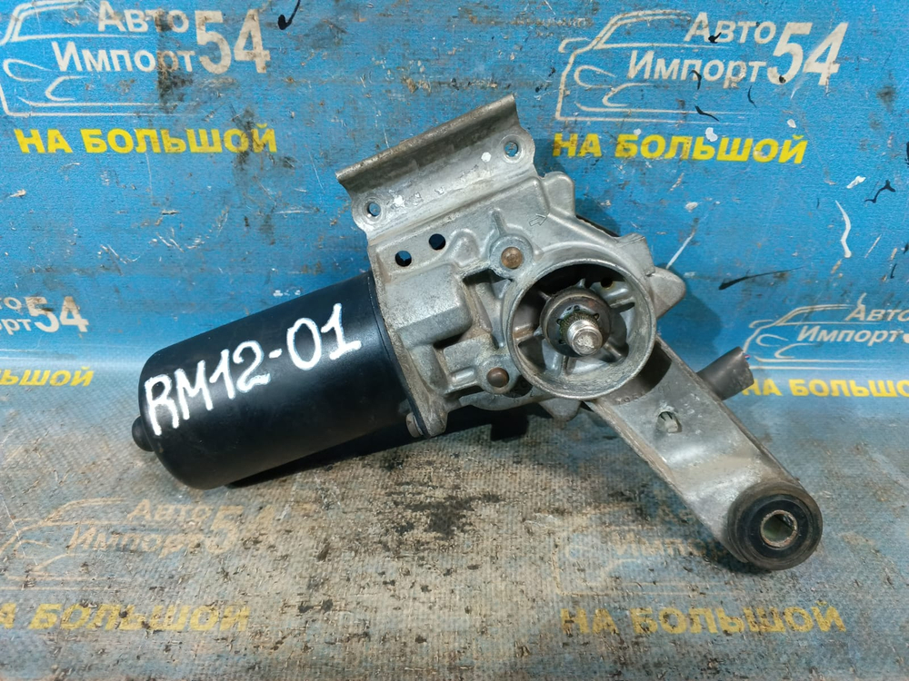 Моторчик переднего дворника NISSAN LIBERTY 2002