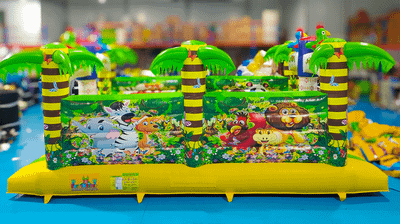 Надувная полоса препятствий «Туземцы», 7х4х2,7 м.