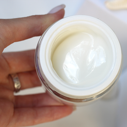 Ericson Laboratoire Увлажняющий крем с пре- и постбиотиками Aquabacilia Skin Ecology Hydrating Cream 50 мл