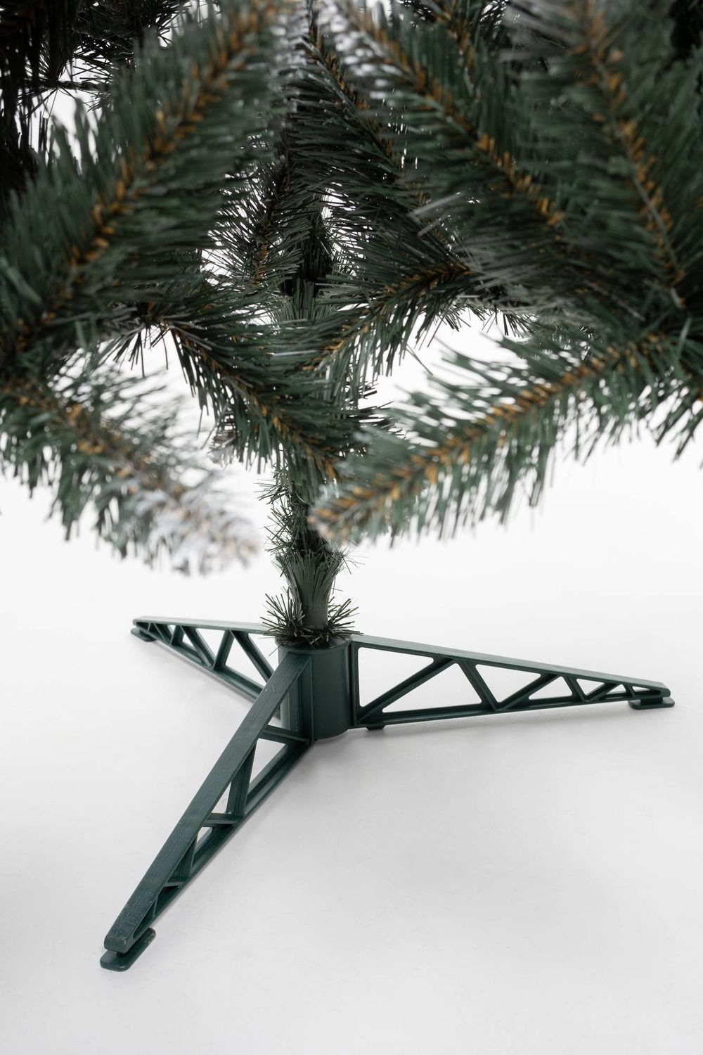 Заснеженная ель "Костромская" (пвх) 150 см / 1,5 м