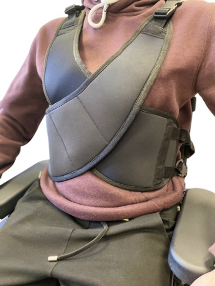 Жилетка крестообразная