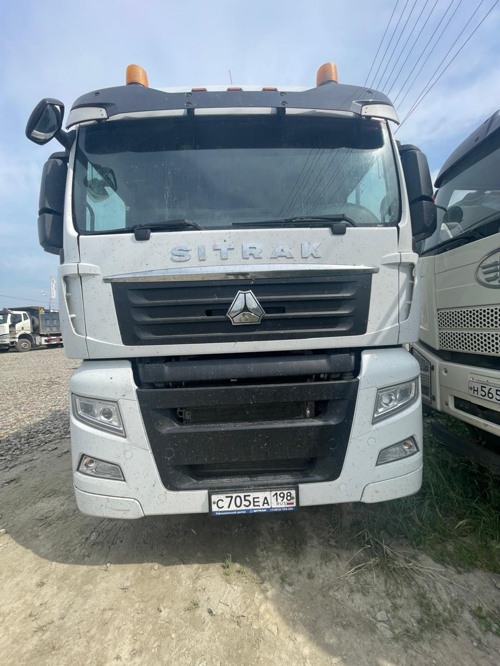 SITRAK C7H 4x2 Седельный тягач ZZ4186V361HE (Дизельный, 10,5 л, 441 л.с., АT)