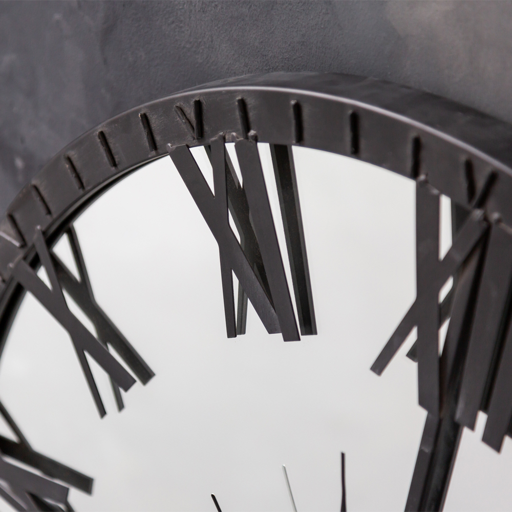 Часы зеркальные Объект мечты Энтони блэк