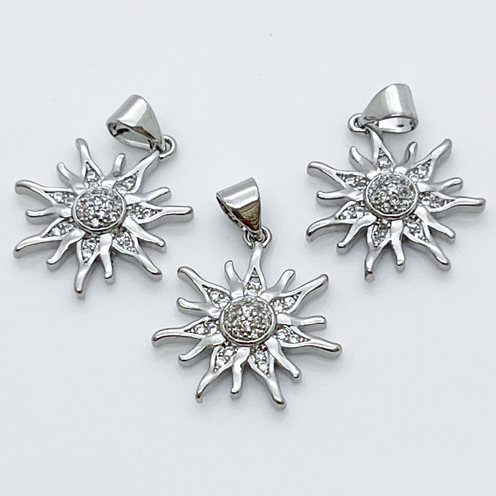 Подвеска Солнце, родиевое покрытие, фианиты, размер 19*17 мм, цена за 1 шт