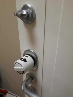 Замок невидимка Utopic Deadbolt