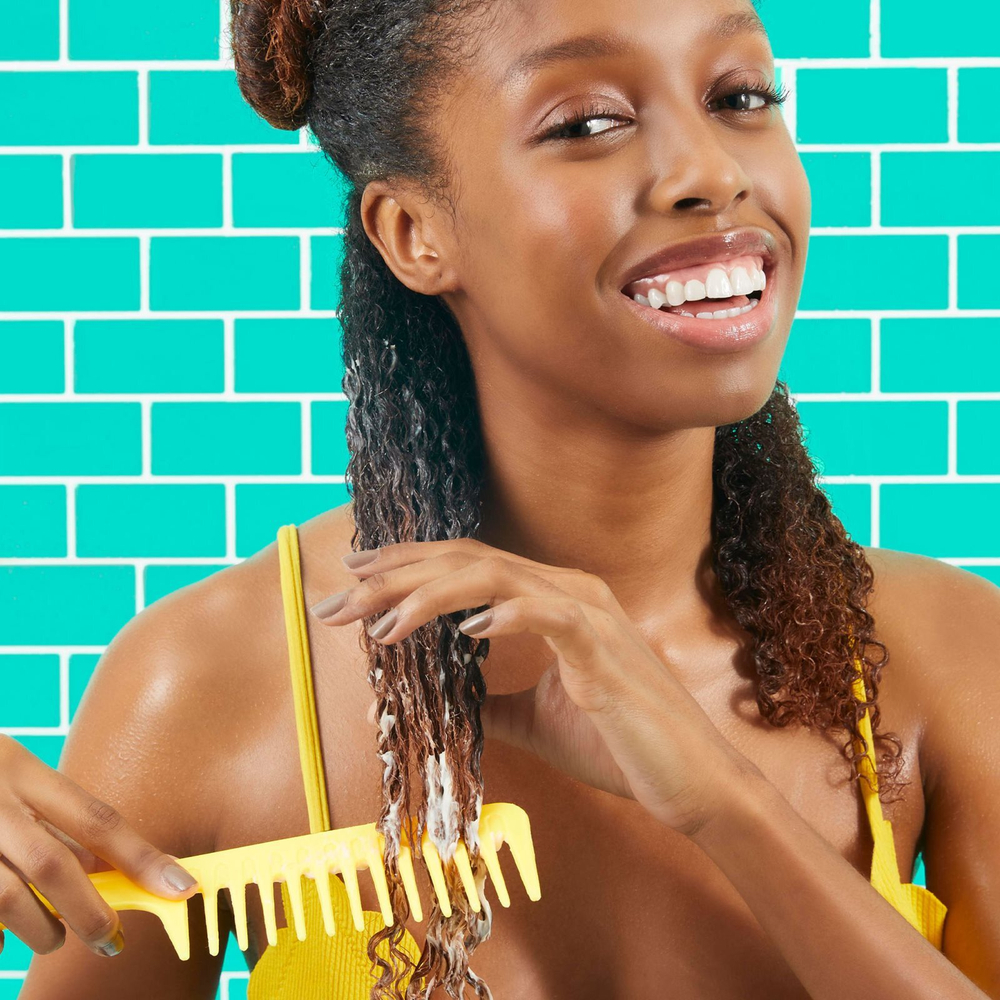 Sol de Janeiro Triple Brazilian Butter Hair Repair Treatment - интенсивно увлажняющая и питательная маска для сухих и поврежденных волос /   238  ml  / GTIN 810912032507