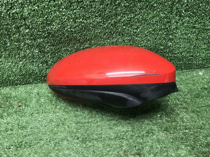 Крышка зеркала правая Porsche Cayman 982 (16-нв)